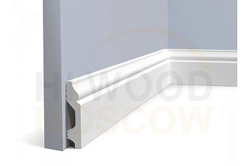 Плинтус HIWOOD B60 59х13х2000